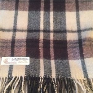 Royal Rossi 100% cashmere scarf